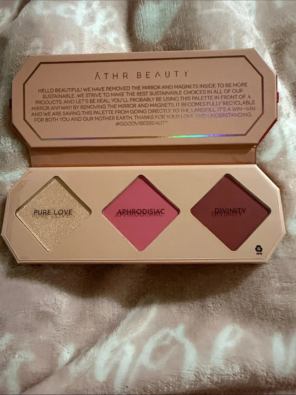 Crystal Charged Cheek Palette - Ruby